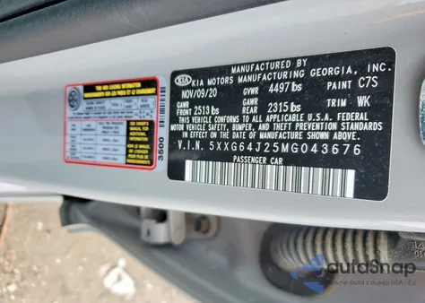 2021 Kia K5 Gt Line z USA, uszkodzony, nr VIN 5XXG64J25MG043676